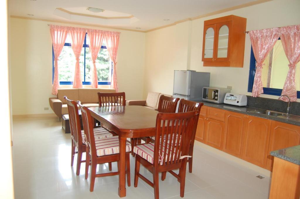 Dumaguete Springs Apartment Dumaguete City Room photo